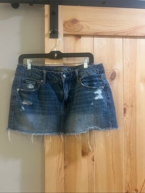 American Eagle Outfitters Light Blue Washed Denim Skirt size 12